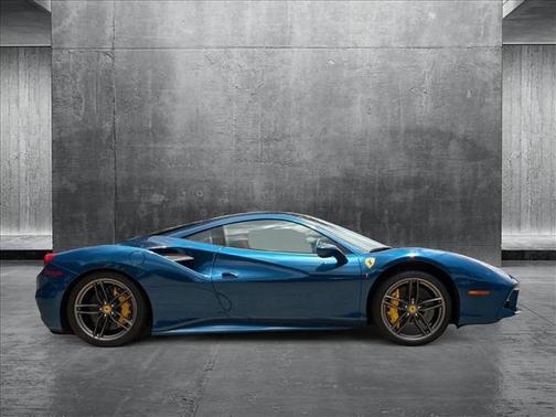 2017 Ferrari 488 GTB Coupe