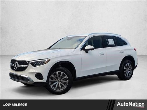 2025 Mercedes-Benz GLC 300 Base