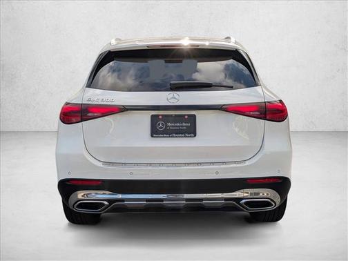 2025 Mercedes-Benz GLC 300 Base