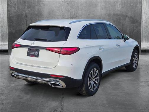 2025 Mercedes-Benz GLC 300 Base