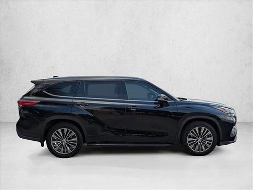 2020 Toyota Highlander Platinum