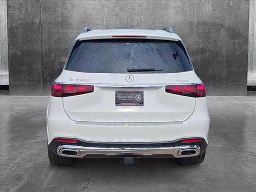 2025 Mercedes-Benz GLS 450 4MATIC