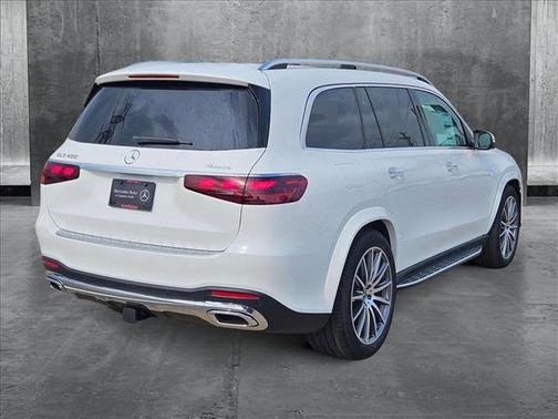 2025 Mercedes-Benz GLS 450 4MATIC