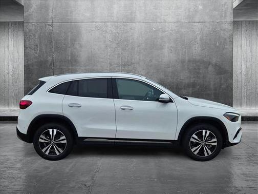 2025 Mercedes-Benz GLA 250 Base