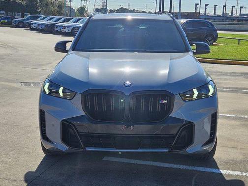 2024 BMW X5 M60i