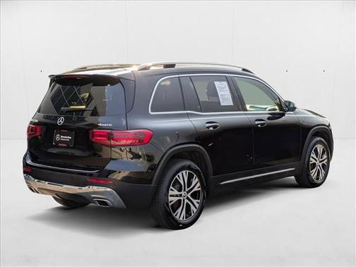 2025 Mercedes-Benz GLB 250 4MATIC