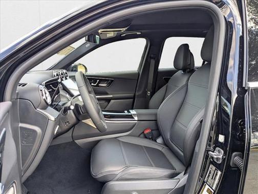 2026 Mercedes-Benz GLC 300 Base