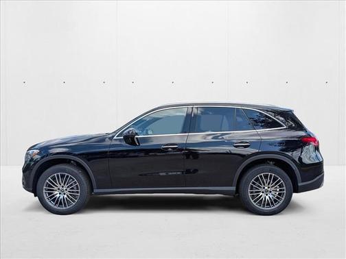 2026 Mercedes-Benz GLC 300 Base