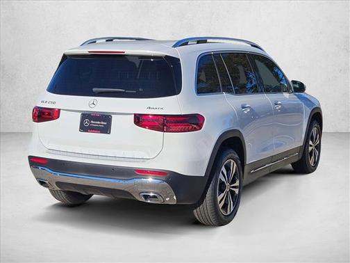 2026 Mercedes-Benz GLB 250 4MATIC