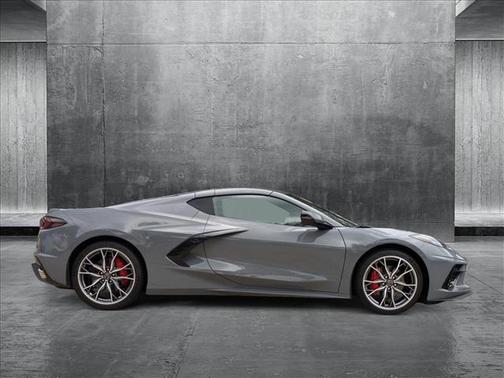2025 Chevrolet Corvette Stingray w/1LT
