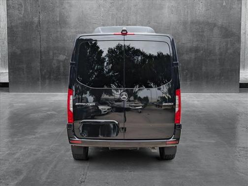 2023 Mercedes-Benz Sprinter 2500 Standard Roof