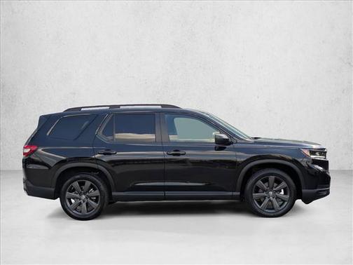 2024 Honda Pilot Sport
