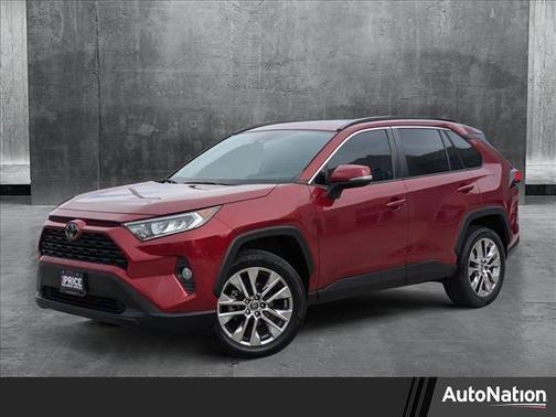 2020 Toyota RAV4 XLE Premium