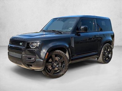 2023 Land Rover Defender V8