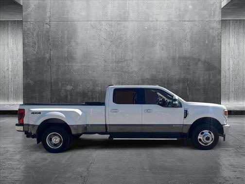 2022 Ford F-350 Lariat
