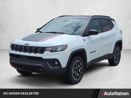 Bright White Clearcoat 2025 Jeep Compass Trailhawk