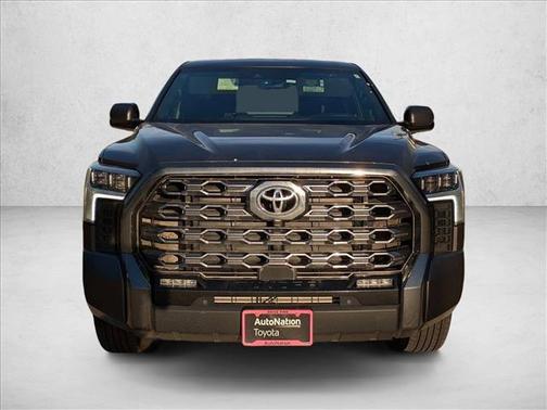 2025 Toyota Tundra Hybrid Platinum