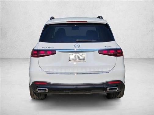 2026 Mercedes-Benz GLS 450 4MATIC