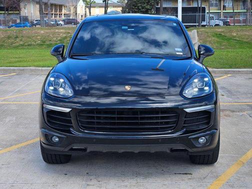 2017 Porsche Cayenne Cayenne S E-Hybrid