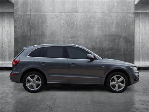 2017 Audi Q5 2.0T Premium Plus