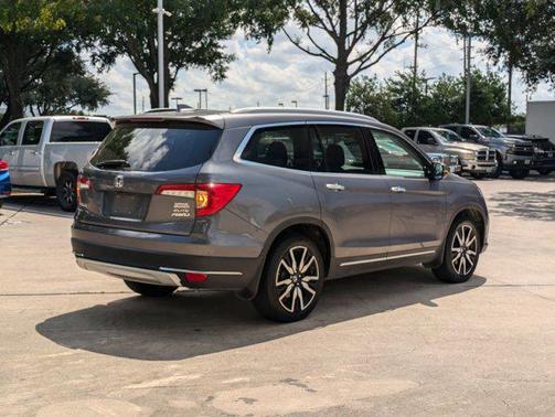 2020 Honda Pilot AWD Elite