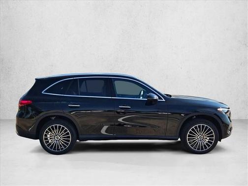 2026 Mercedes-Benz GLC 300 Base