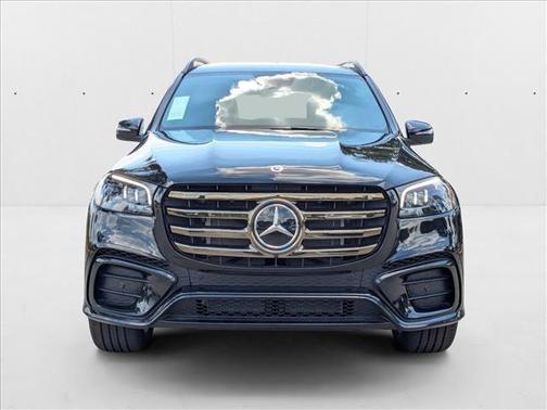 2026 Mercedes-Benz GLS 450 4MATIC