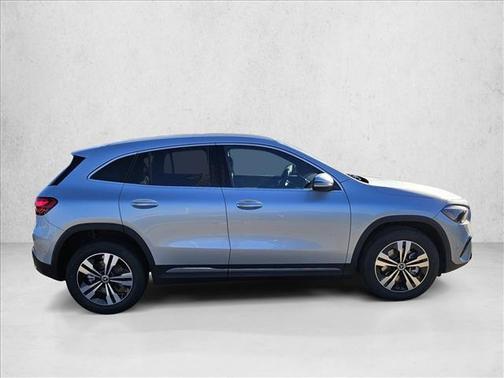 2025 Mercedes-Benz GLA 250 4MATIC