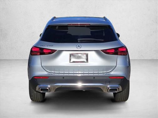 2025 Mercedes-Benz GLA 250 4MATIC