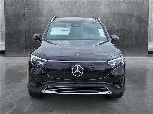 2025 Mercedes-Benz EQB 300 4MATIC