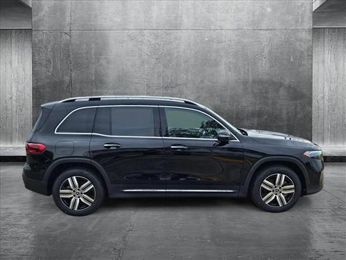 2025 Mercedes-Benz EQB 300 4MATIC