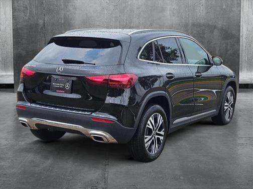 2025 Mercedes-Benz GLA 250 Base
