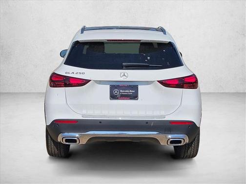 2026 Mercedes-Benz GLA 250 4MATIC