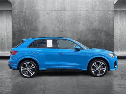 2022 Audi Q3 45 S line Premium Plus