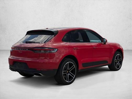 2021 Porsche Macan AWD