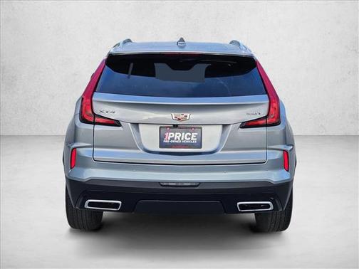 Argent Silver Metallic 2025 Cadillac XT4 Premium Luxury