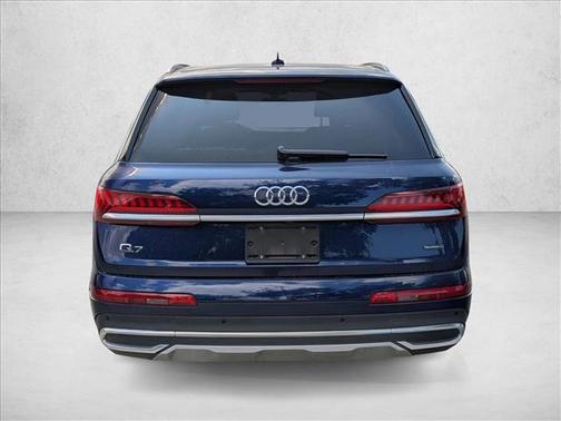 2022 Audi Q7 55 Prestige