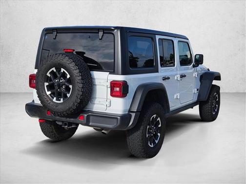 Bright White Clearcoat 2025 Jeep Wrangler Rubicon