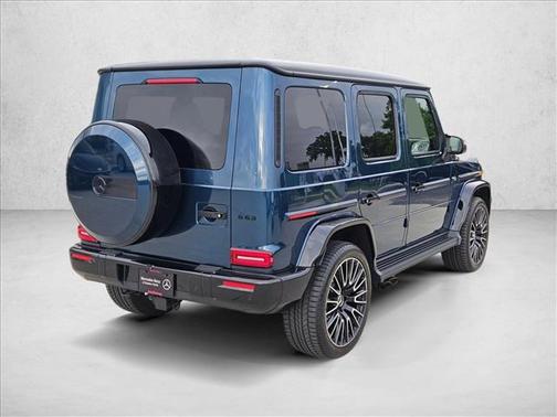 MANUFAKTUR Sea Blue Metallic 2026 Mercedes-Benz AMG G 63 AMG G 63