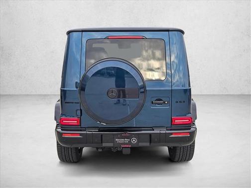 MANUFAKTUR Sea Blue Metallic 2026 Mercedes-Benz AMG G 63 AMG G 63