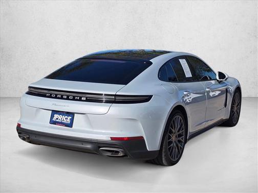 2024 Porsche Panamera RWD