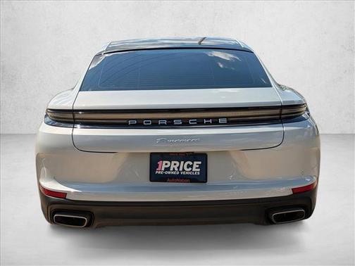 2024 Porsche Panamera RWD