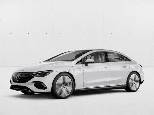 Polar White 2023 Mercedes-Benz EQE 350 4MATIC+