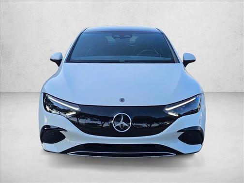 Polar White 2023 Mercedes-Benz EQE 350 4MATIC+