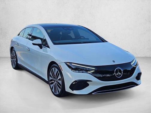 Polar White 2023 Mercedes-Benz EQE 350 4MATIC+
