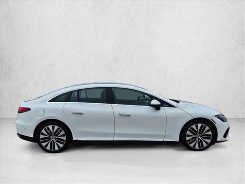 Polar White 2023 Mercedes-Benz EQE 350 4MATIC+