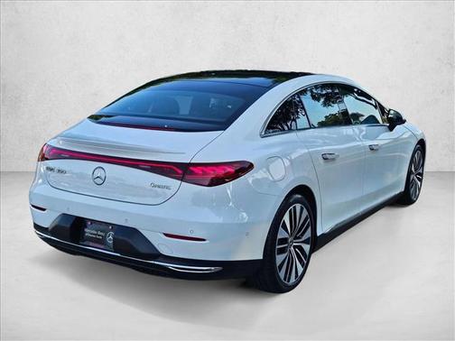 Polar White 2023 Mercedes-Benz EQE 350 4MATIC+