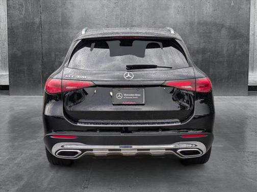 2025 Mercedes-Benz GLC 300 Base