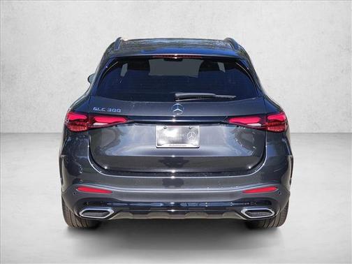 2025 Mercedes-Benz GLC 300 Base