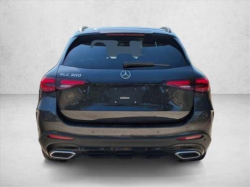 2025 Mercedes-Benz GLC 300 Base